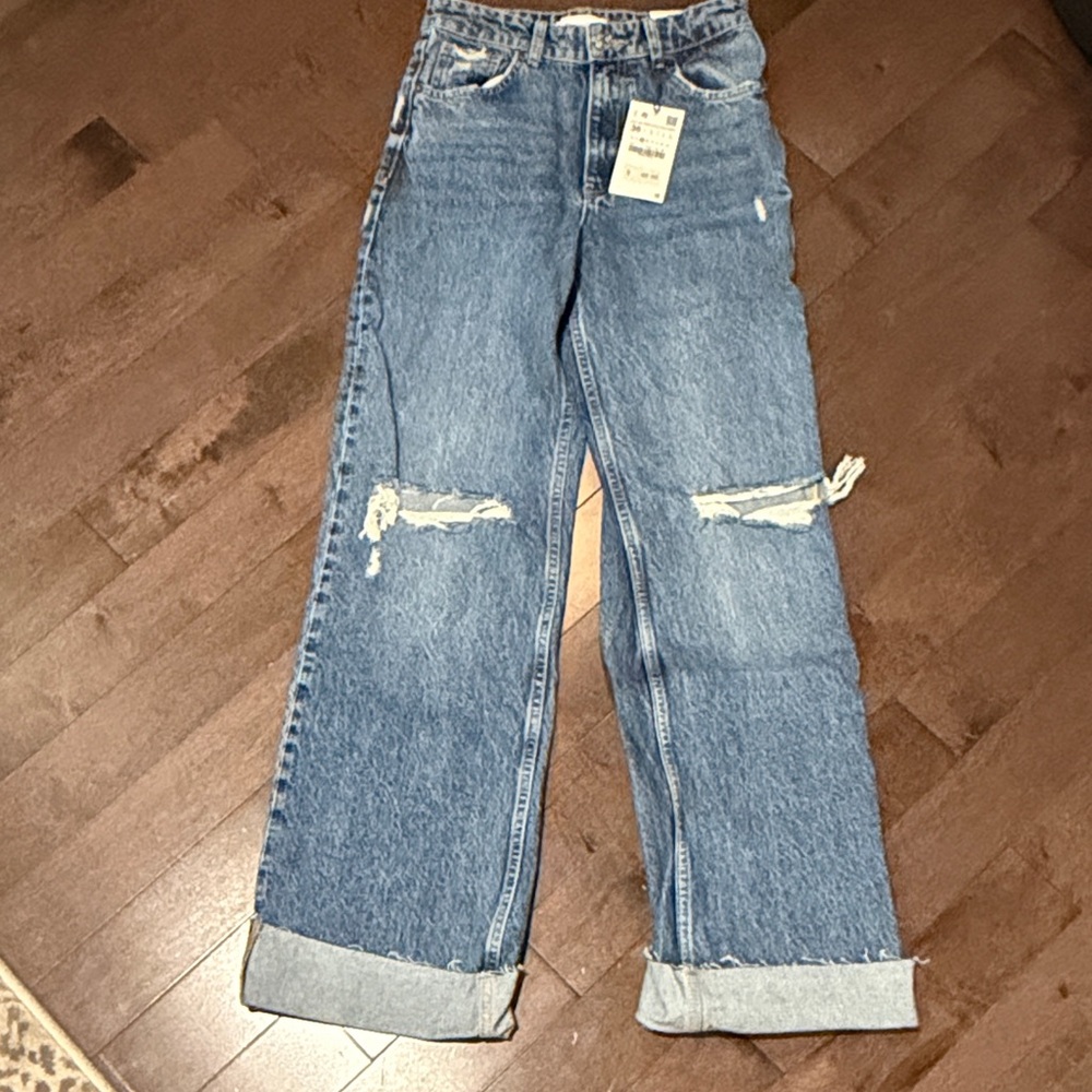 NWT Distressed High-Rise Wide Leg Jeans